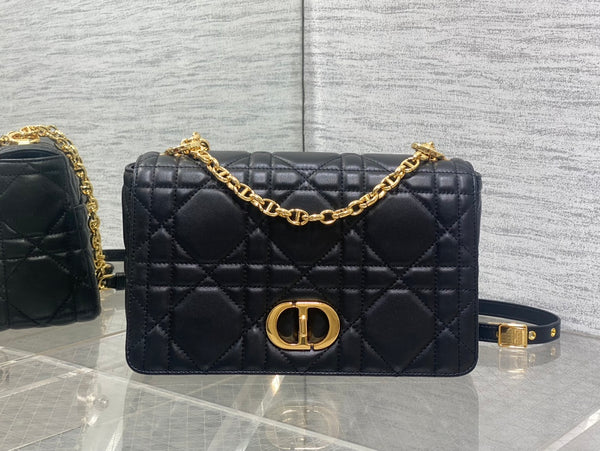 Borsa D