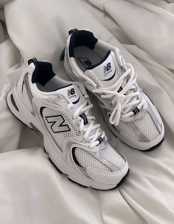 Sneakers nwb