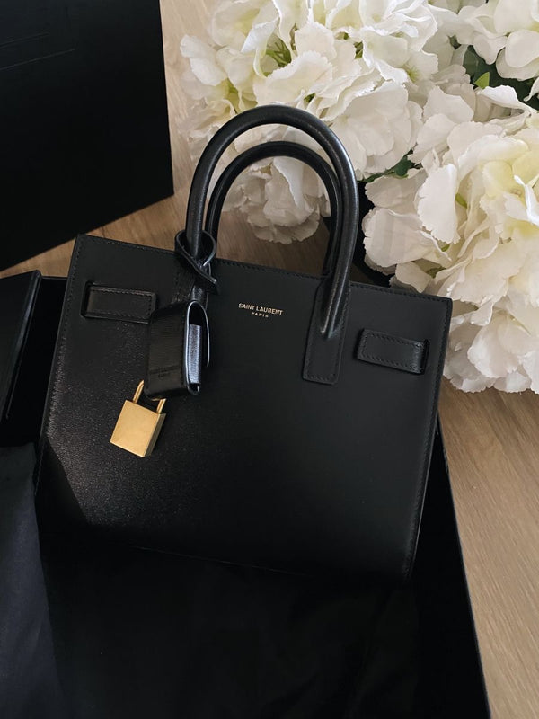 Borsa YS