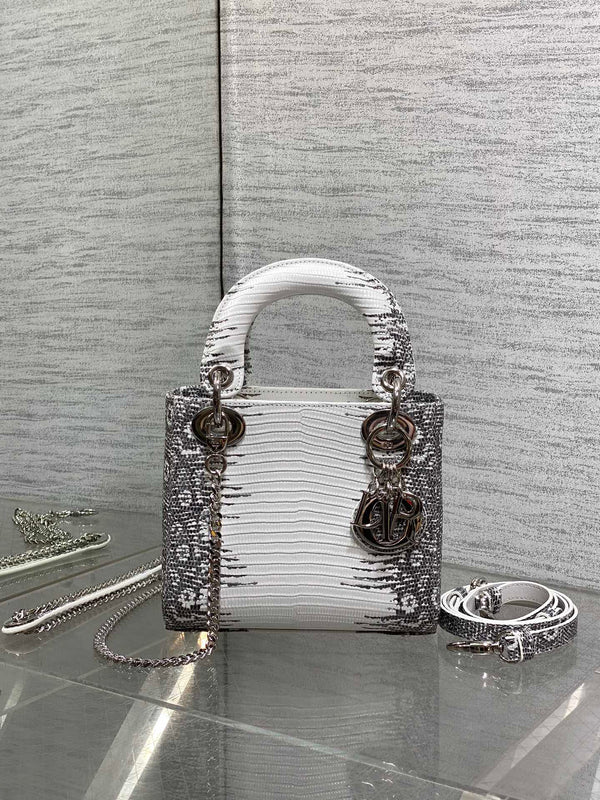 Borsa D