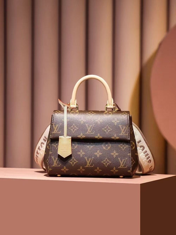 Borsa LV