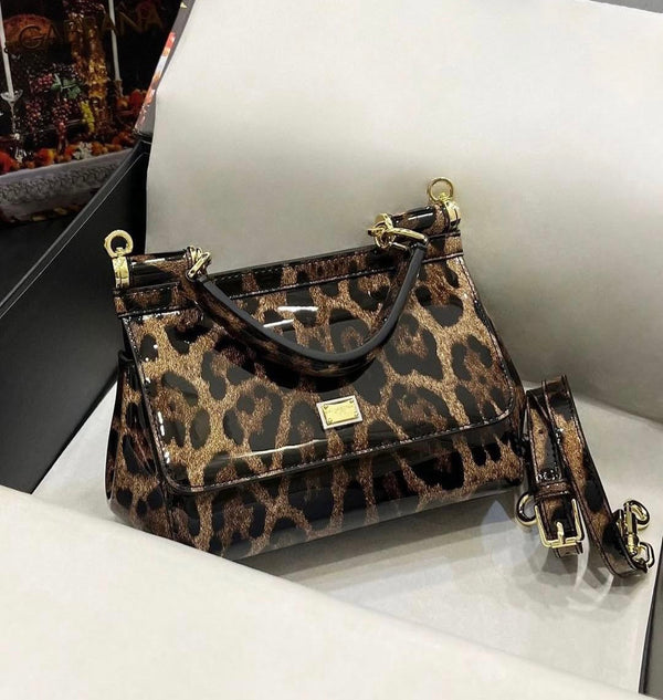 Borsa D