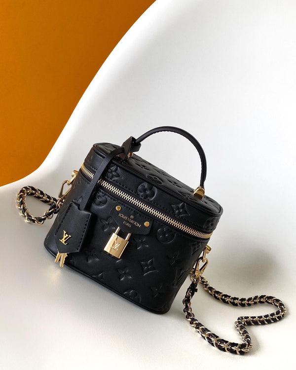 Borsa LV