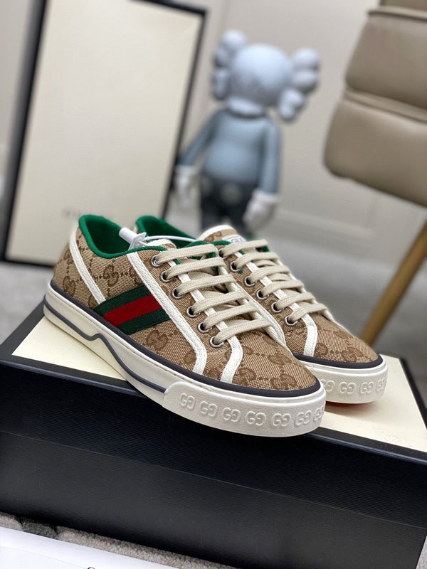 Sneakers GG