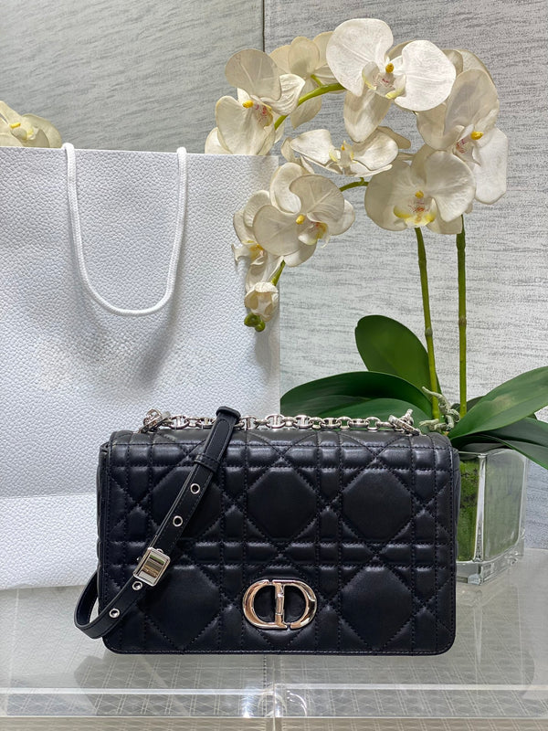 Borsa D