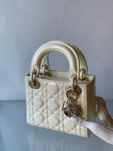 Borsa dir