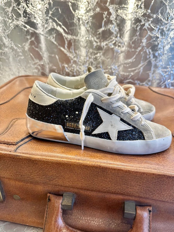 Sneakers goldg