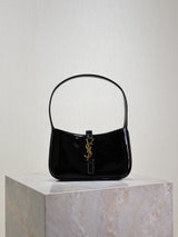 Borsa YS