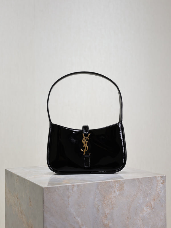 Borsa YS
