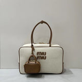 Borsa M