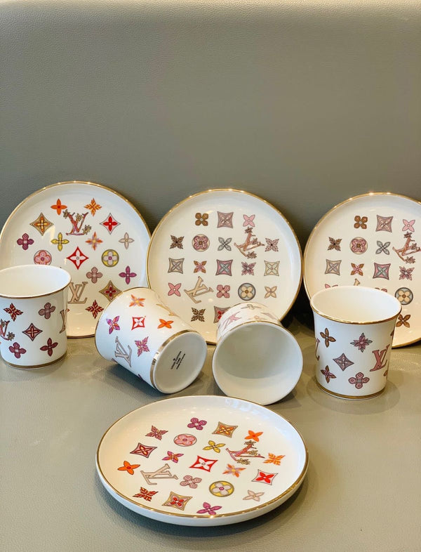 Set piatti+bicchieri L