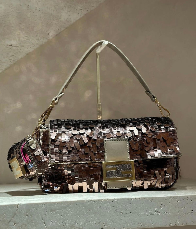 Borsa F