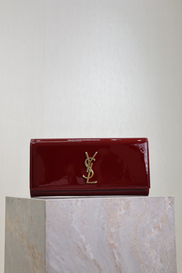 Pochette elegante Y