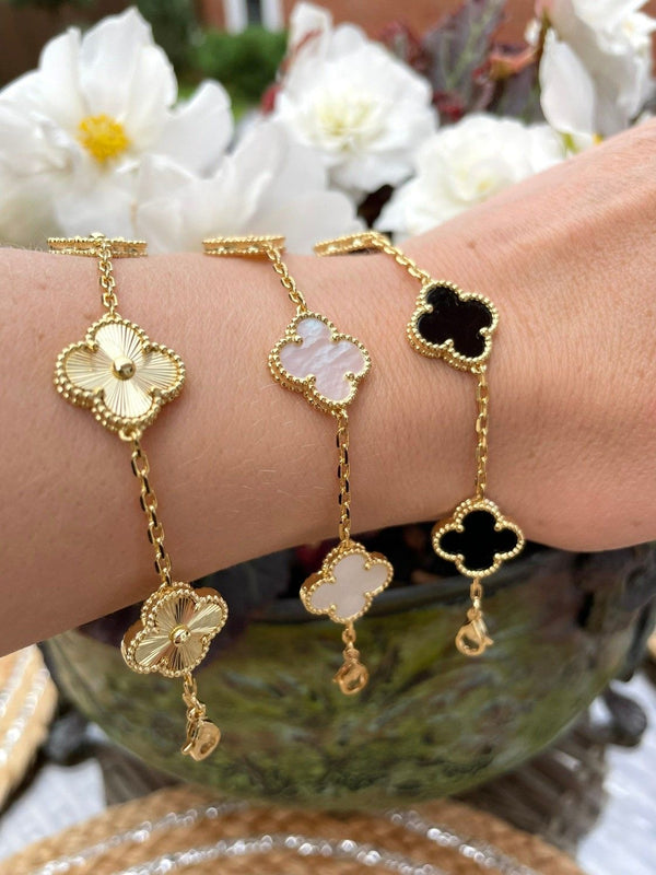 Bracciale V