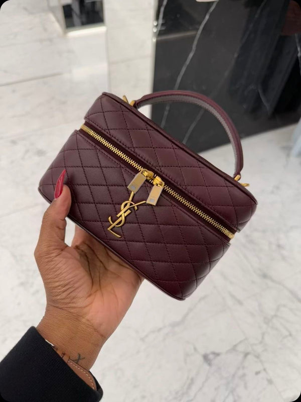 Borsa Y